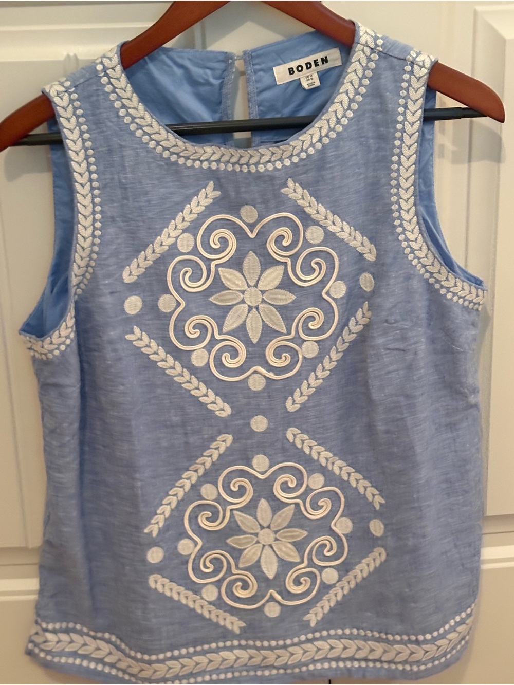 Boden Blue Sleeveless Embroidered Tank Top